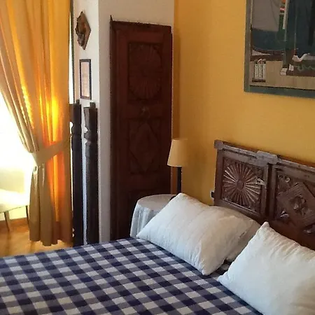 Domitilla Luxury Apart Onlyadults Genoa