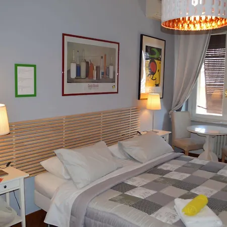 Domitilla Luxury Apart Onlyadults Cenova